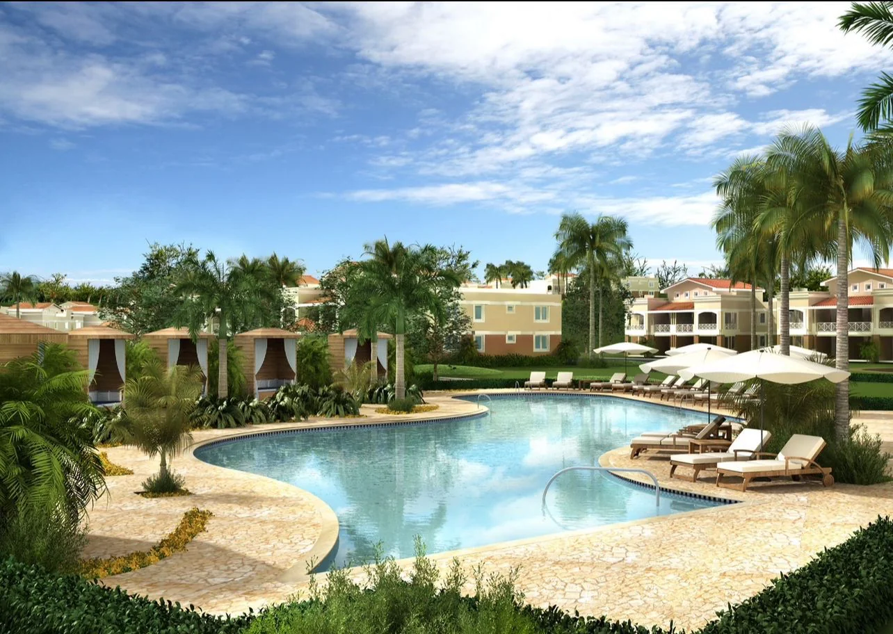 Imagen de piscina y áreas de descanso del desarrollo existente de Caguas Real
